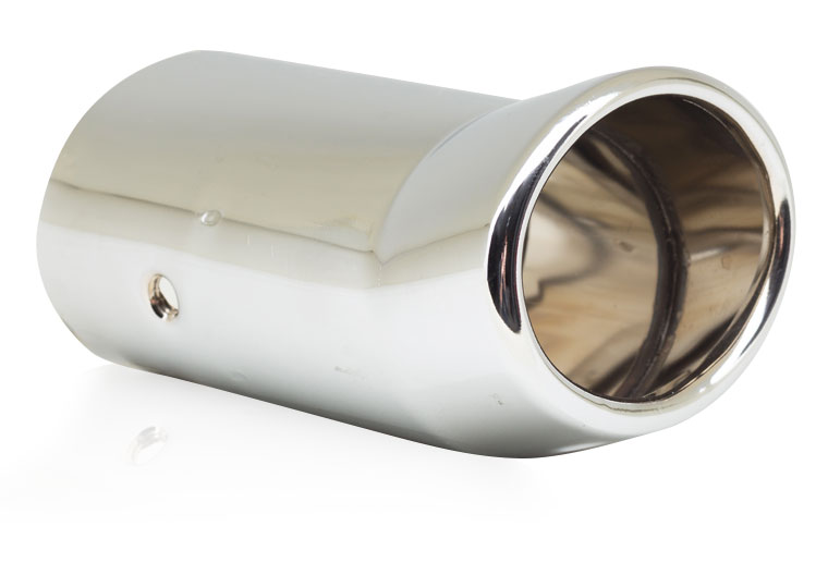 Terminale di scarico in acciaio inox lucidato e cromato a forma ovale. Terminale di scarico in acciaio inox lucidato e cromato a forma ovale.